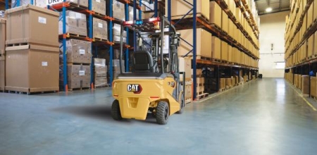 Cat Lift Trucks выпускает новые электропогрузчики